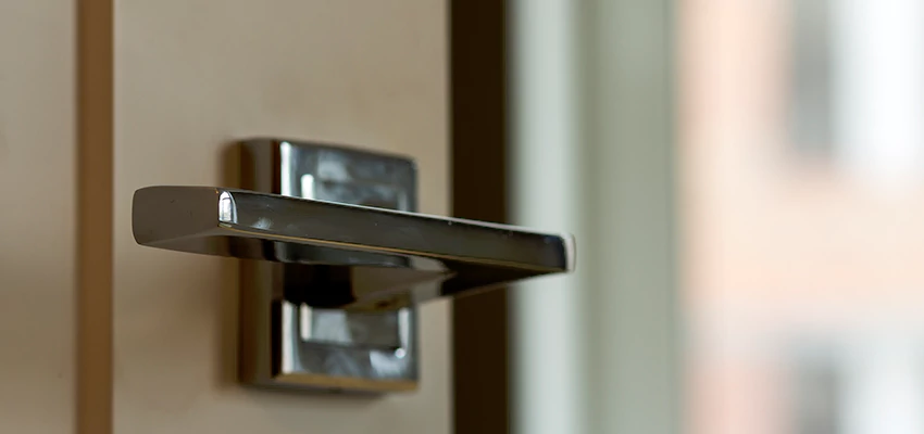 Door Lever Knob Repair in Noble Park, VIC