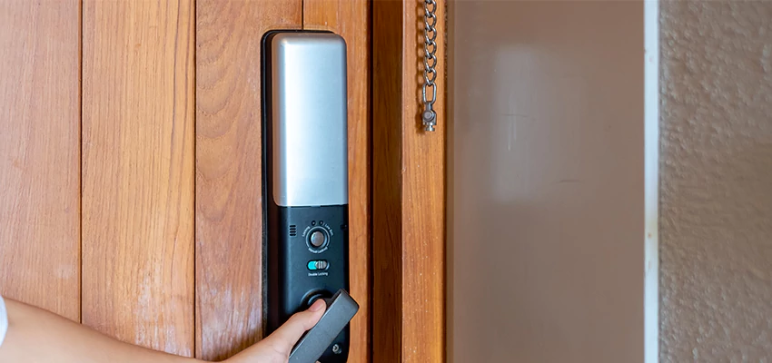 Home Security Electronic Locks Upgrades in Noble Park, VIC