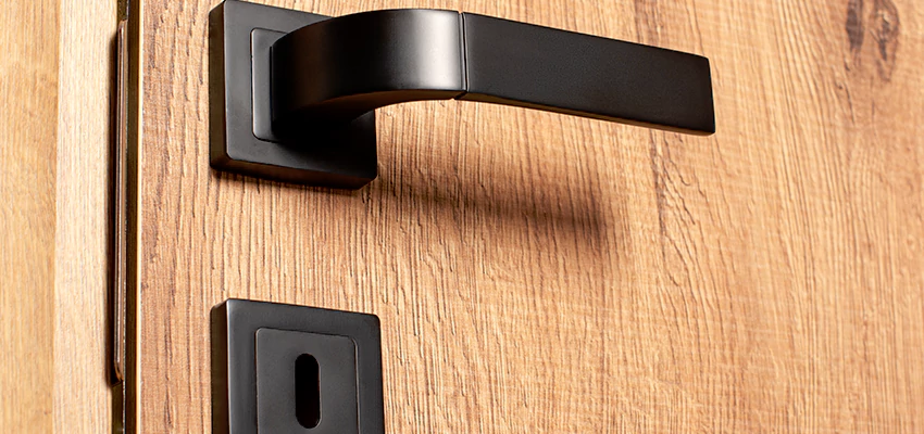 Weekend Lockout Assistance Troubleshooting in Noble Park, VIC